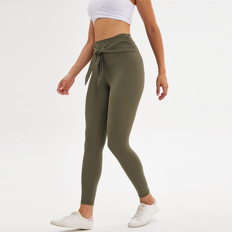 Nine-point legging yoga pants with straps